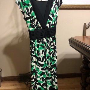 Studio I Women's Dress Green and Black Size 8